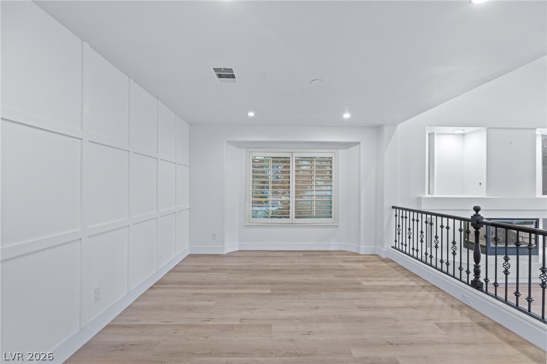 4065 Abernethy Forest Place Las Vegas NV 89141