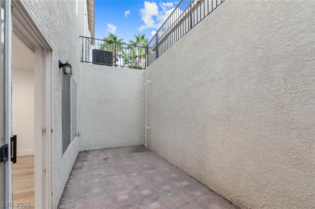 4065 Abernethy Forest Place Las Vegas NV 89141