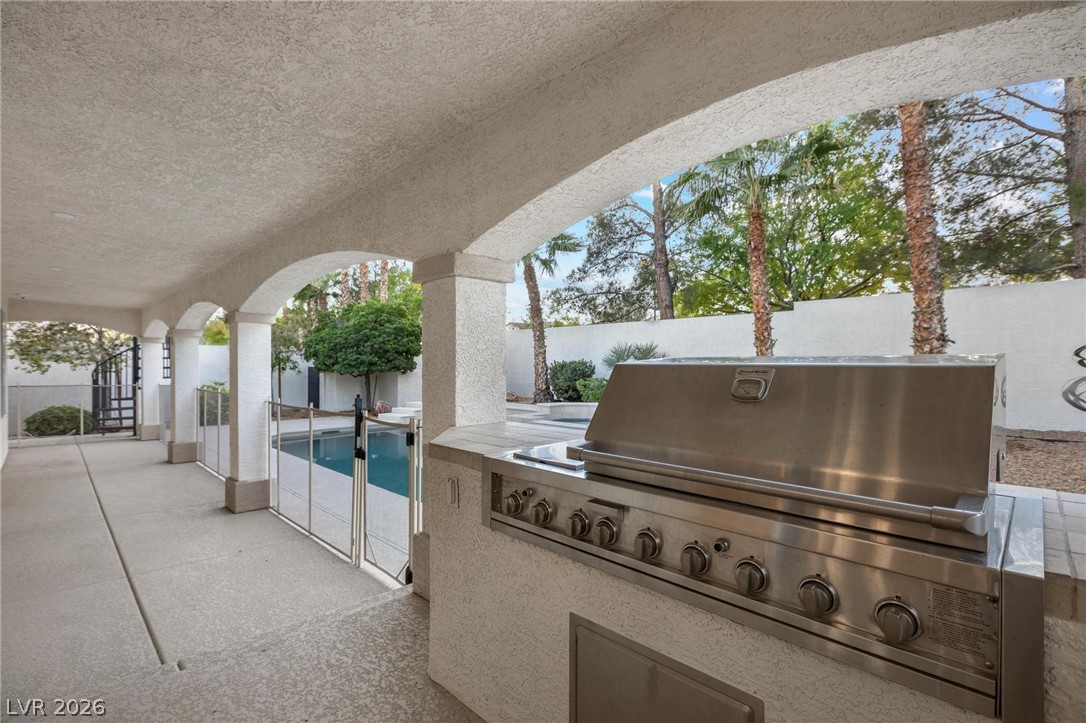 4065 Abernethy Forest Place Las Vegas NV 89141