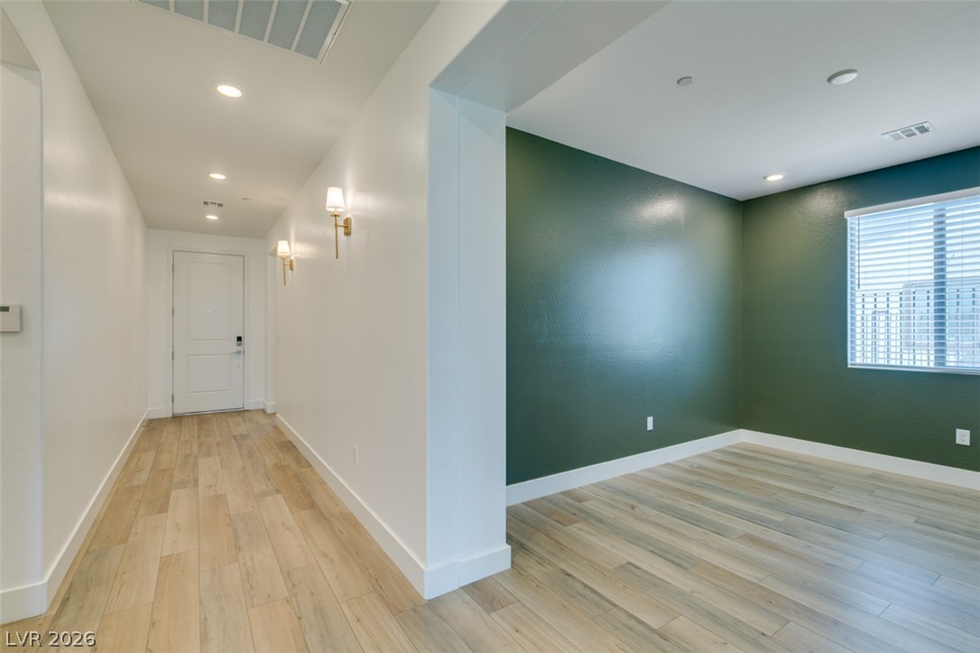 10184 Chrysolite Las Vegas NV 89143