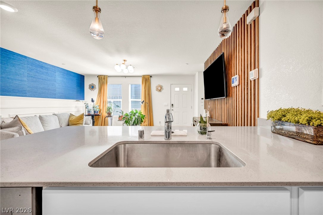 6956 Stratham Hill Street Las Vegas NV 89166