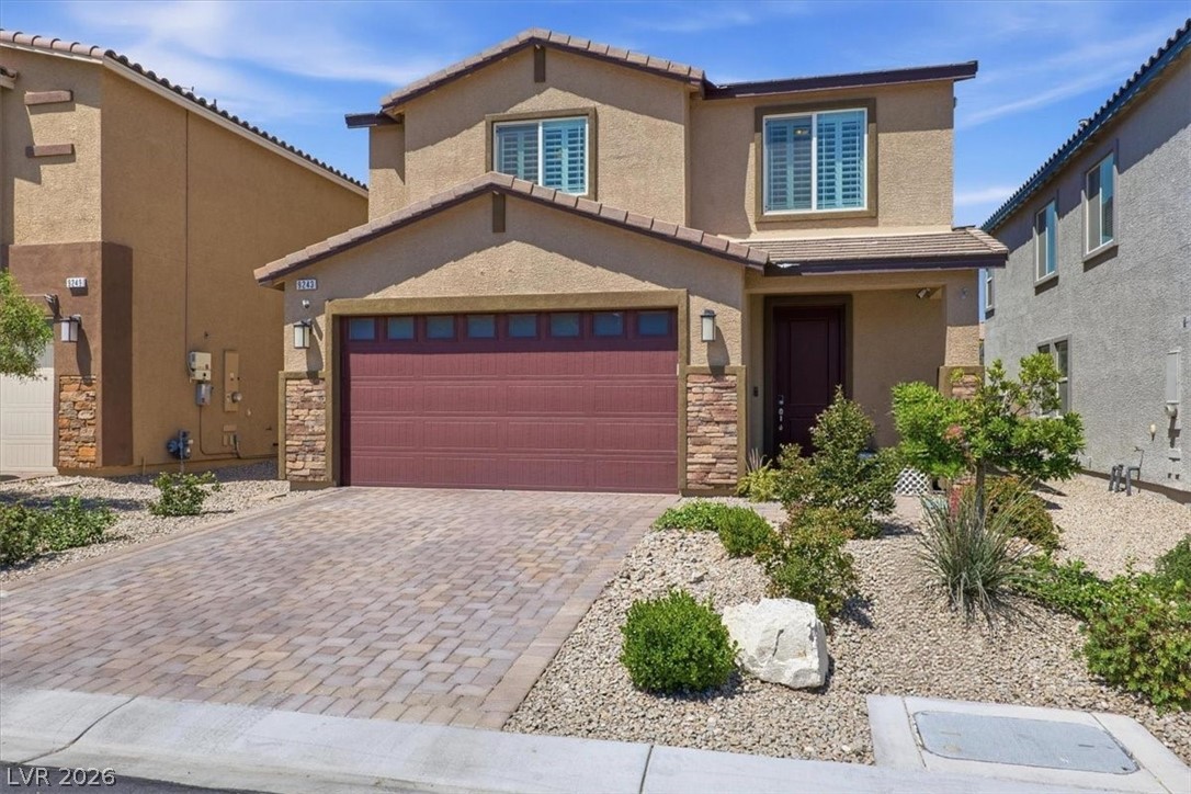 9243 Bluemist Falls Street Las Vegas NV 89123
