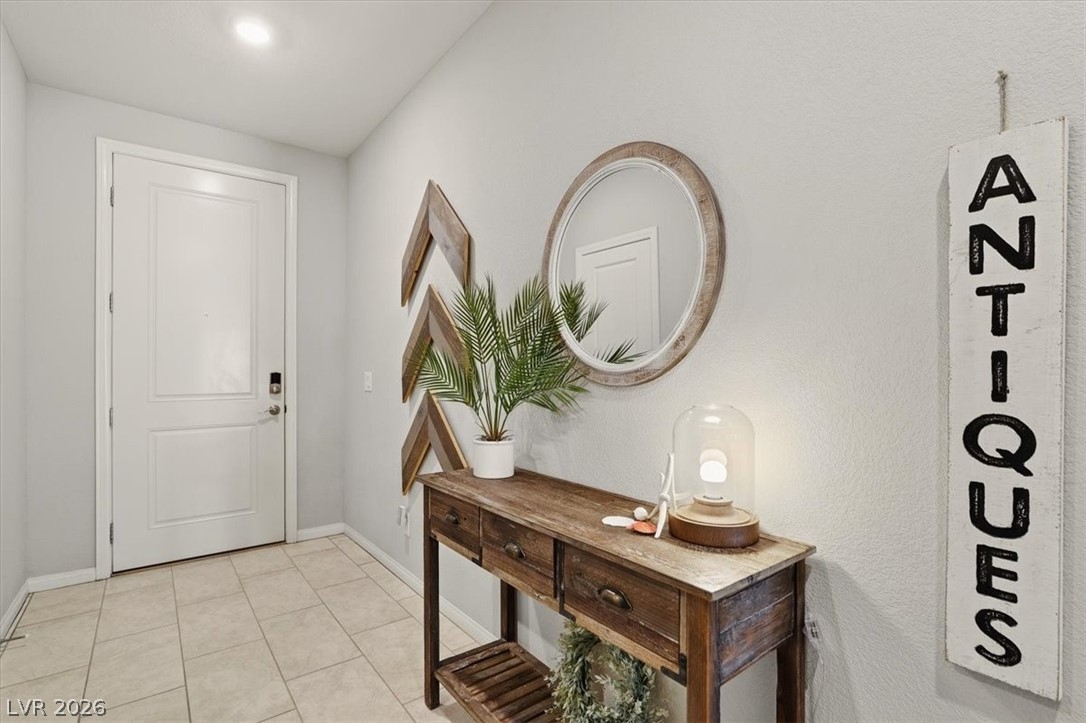 9243 Bluemist Falls Street Las Vegas NV 89123
