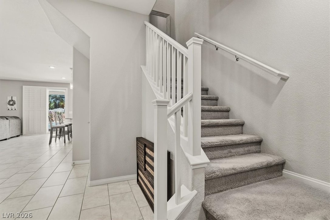 9243 Bluemist Falls Street Las Vegas NV 89123