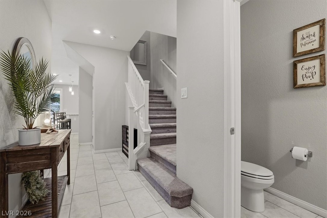 9243 Bluemist Falls Street Las Vegas NV 89123