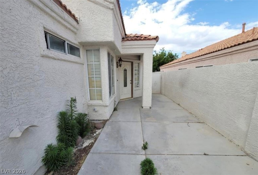 9820 Cross Creek Way Las Vegas NV 89117
