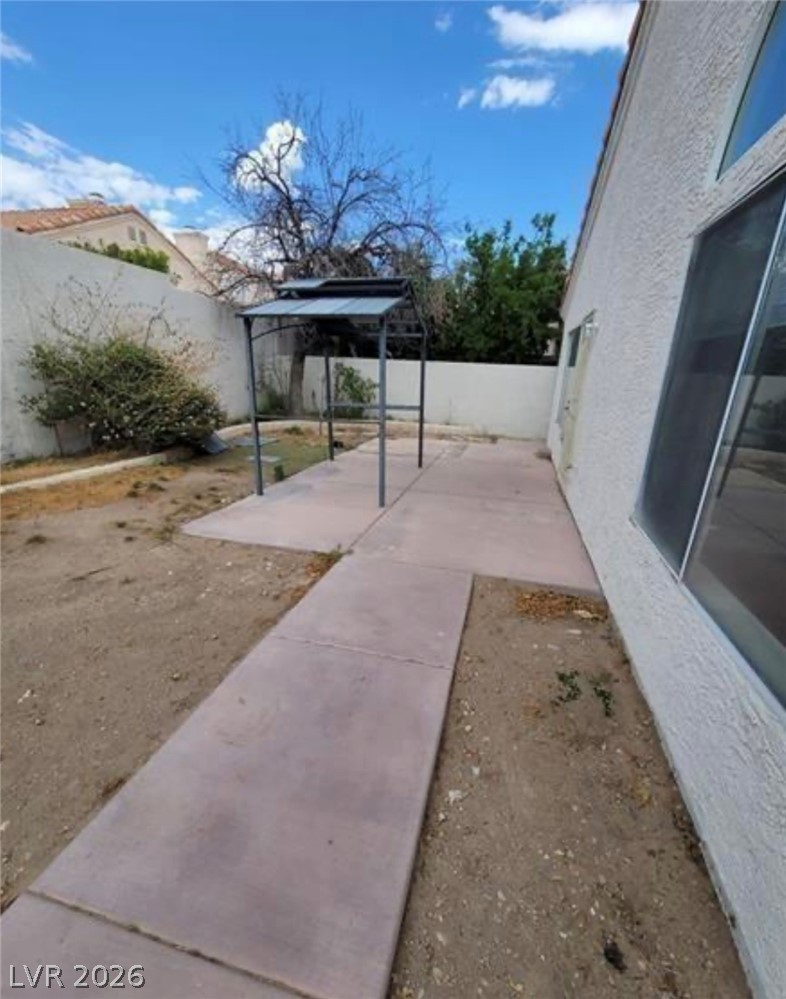 9820 Cross Creek Way Las Vegas NV 89117