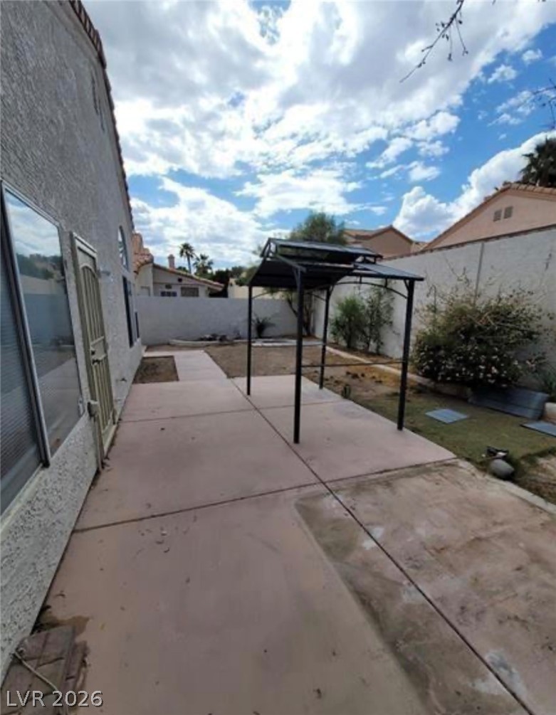 9820 Cross Creek Way Las Vegas NV 89117