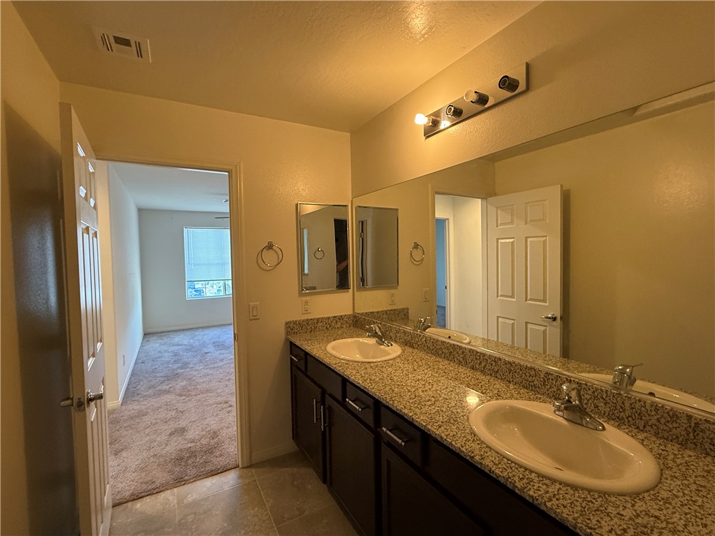 4104 Free Bird Crest Avenue North Las Vegas NV 89081