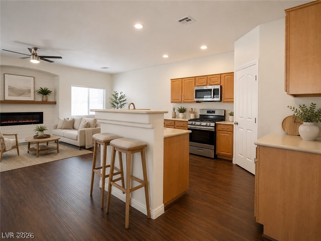 1160 Volcanic Garden Court 103 Las Vegas NV 89183