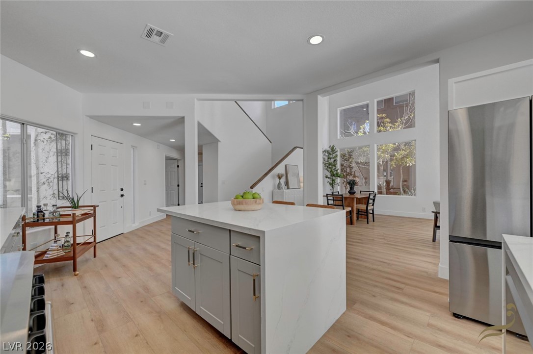 8941 Diamond Falls Drive Las Vegas NV 89117
