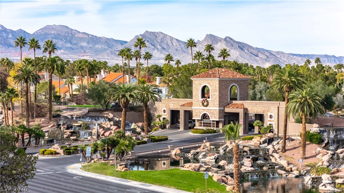 8941 Diamond Falls Drive Las Vegas NV 89117