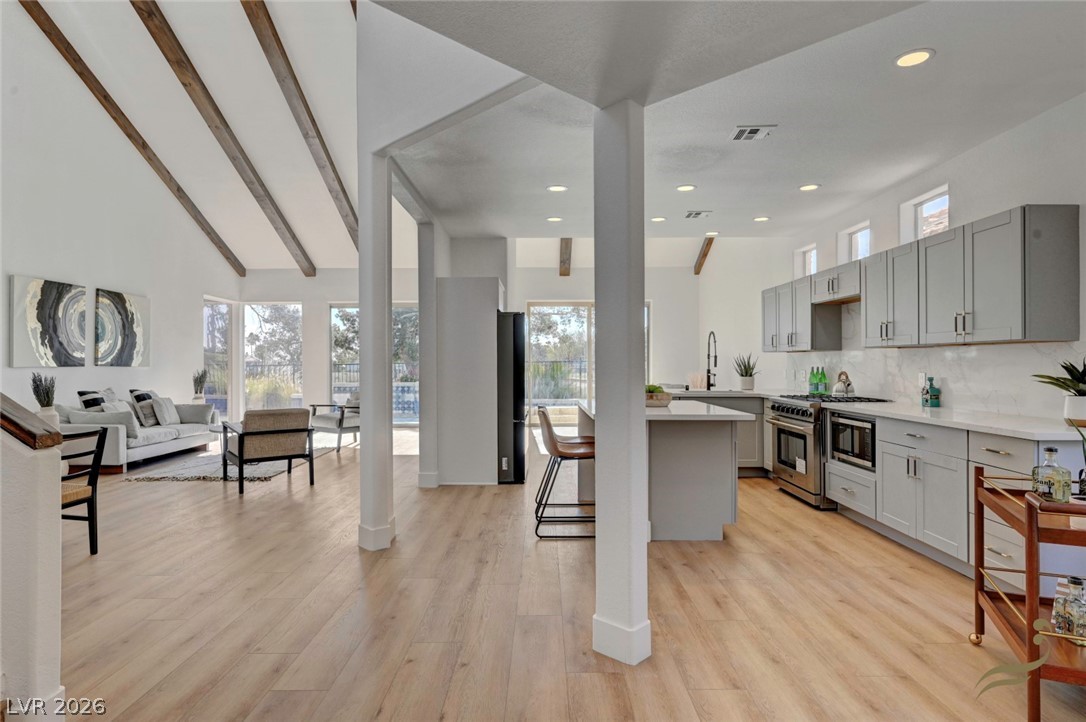 8941 Diamond Falls Drive Las Vegas NV 89117
