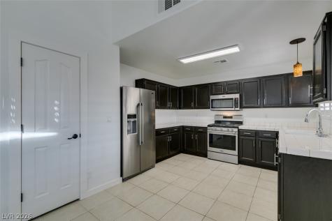 9484 Corato Street Las Vegas NV 89123