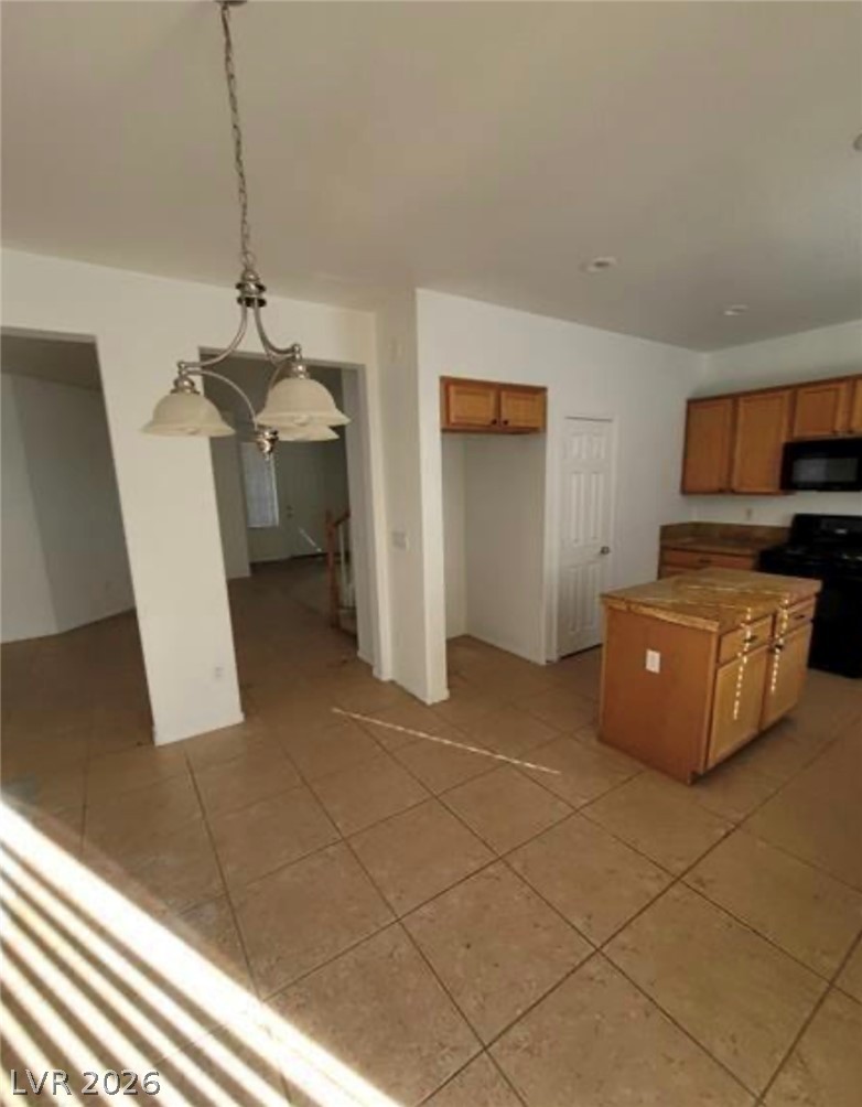 7879 Villa Pintura Avenue Las Vegas NV 89131