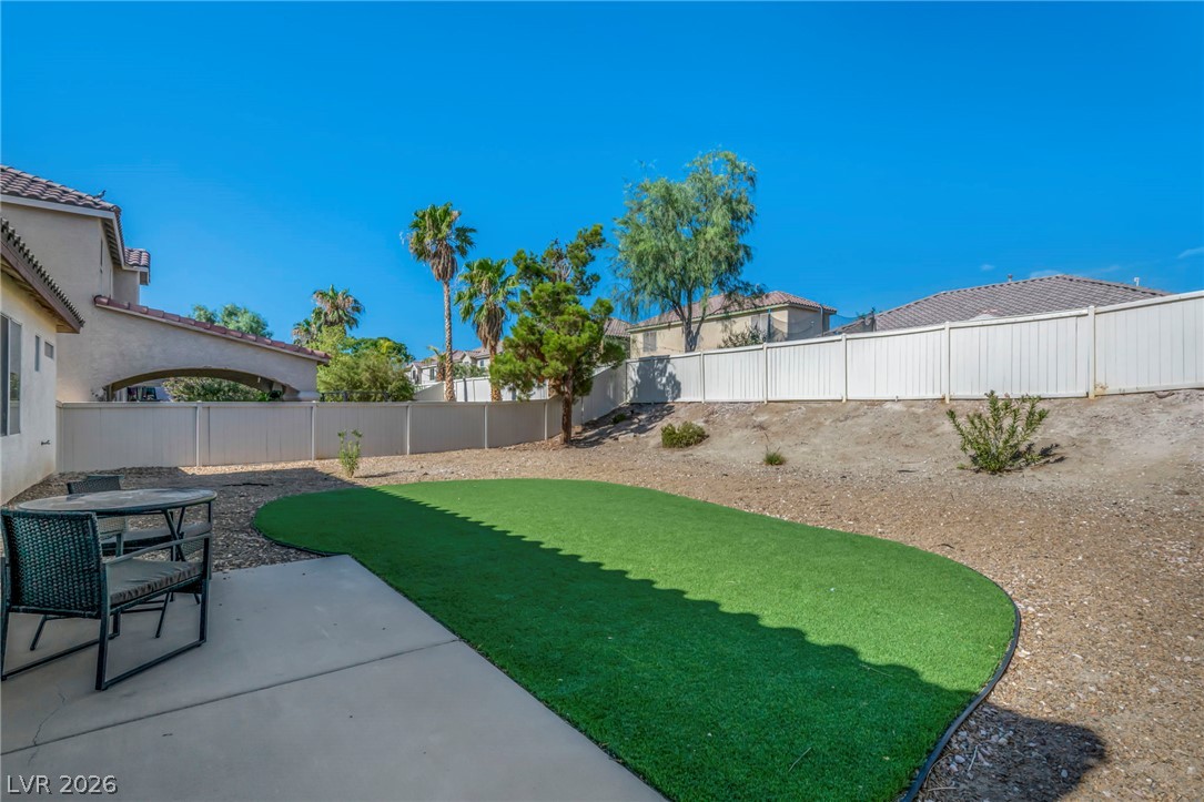5319 Crestpoint Watch Court North Las Vegas NV 89031