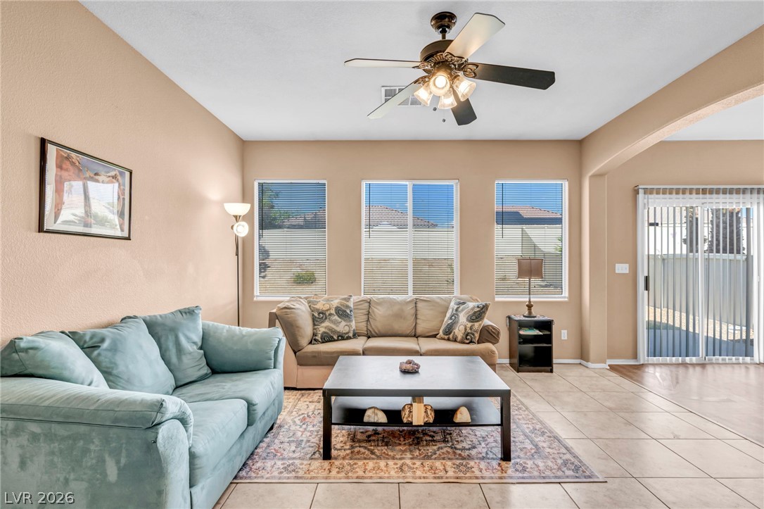 5319 Crestpoint Watch Court North Las Vegas NV 89031