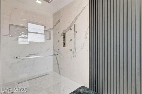 6352 Peppermill Drive Las Vegas NV 89146