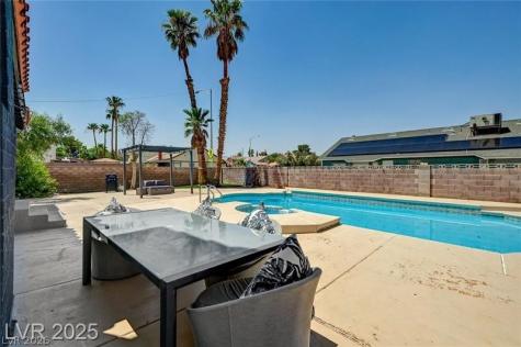 6352 Peppermill Drive Las Vegas NV 89146