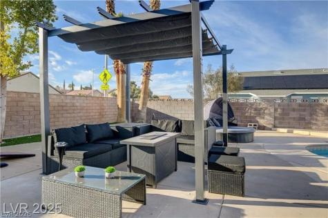 6352 Peppermill Drive Las Vegas NV 89146