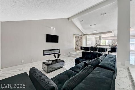 6352 Peppermill Drive Las Vegas NV 89146