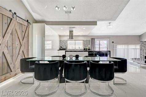 6352 Peppermill Drive Las Vegas NV 89146