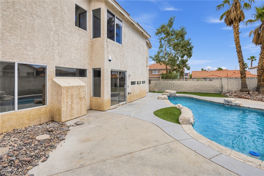 8501 Copper Mine Avenue Las Vegas NV 89129