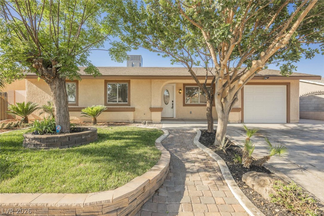 5705 Stallion Avenue Las Vegas NV 89108