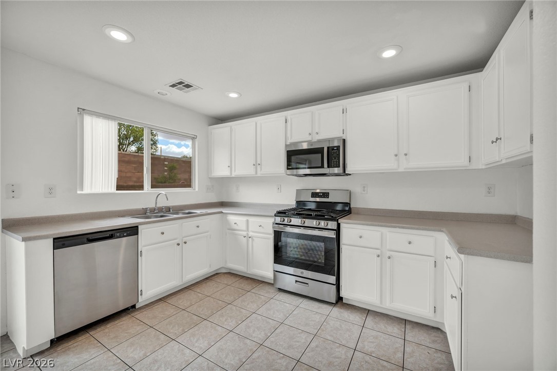 2513 Cockatiel Drive North Las Vegas NV 89084