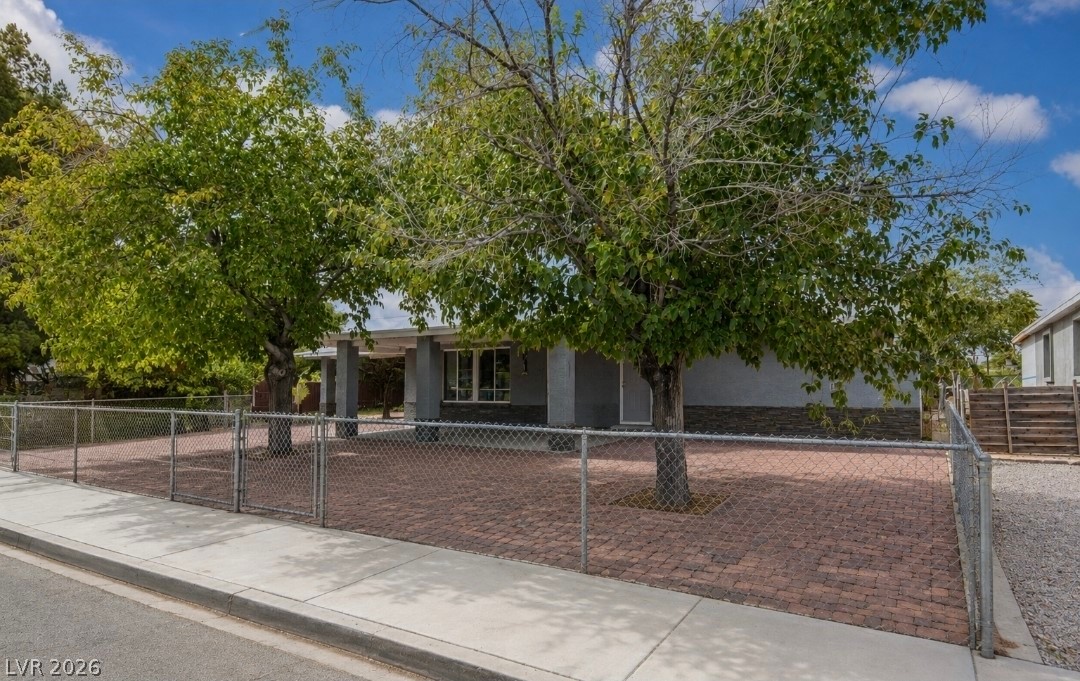 3216 Osage Avenue Las Vegas NV 89101