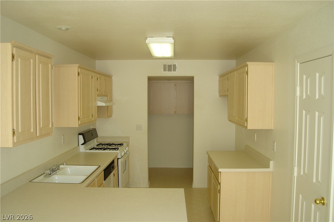 425 Tree Sap Avenue Las Vegas NV 89183