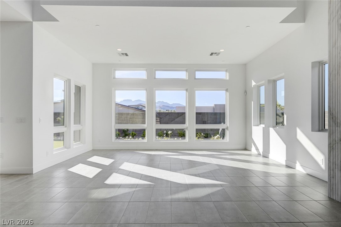 10738 Desert Heights Avenue Las Vegas NV 89135