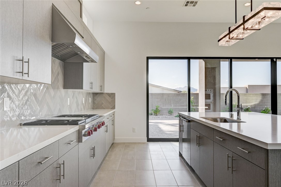 10738 Desert Heights Avenue Las Vegas NV 89135