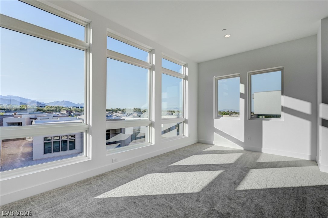 10738 Desert Heights Avenue Las Vegas NV 89135
