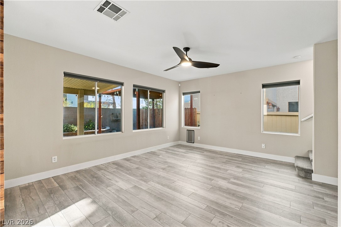 1421 Winters Run Avenue Las Vegas NV 89183
