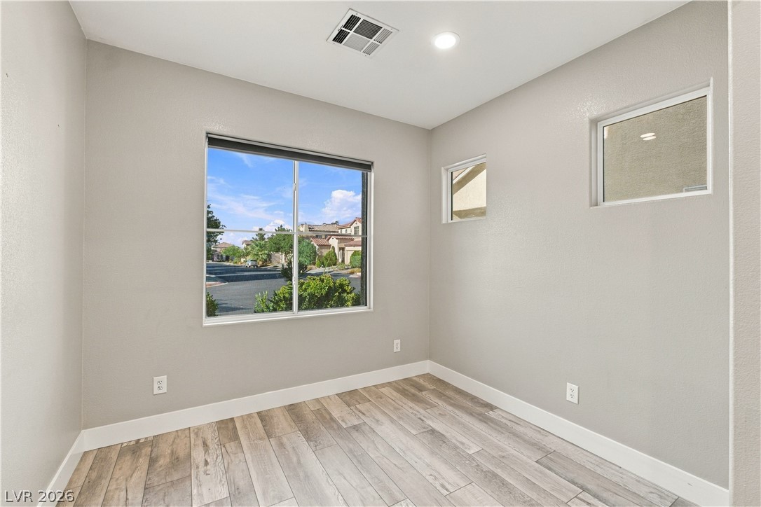 1421 Winters Run Avenue Las Vegas NV 89183