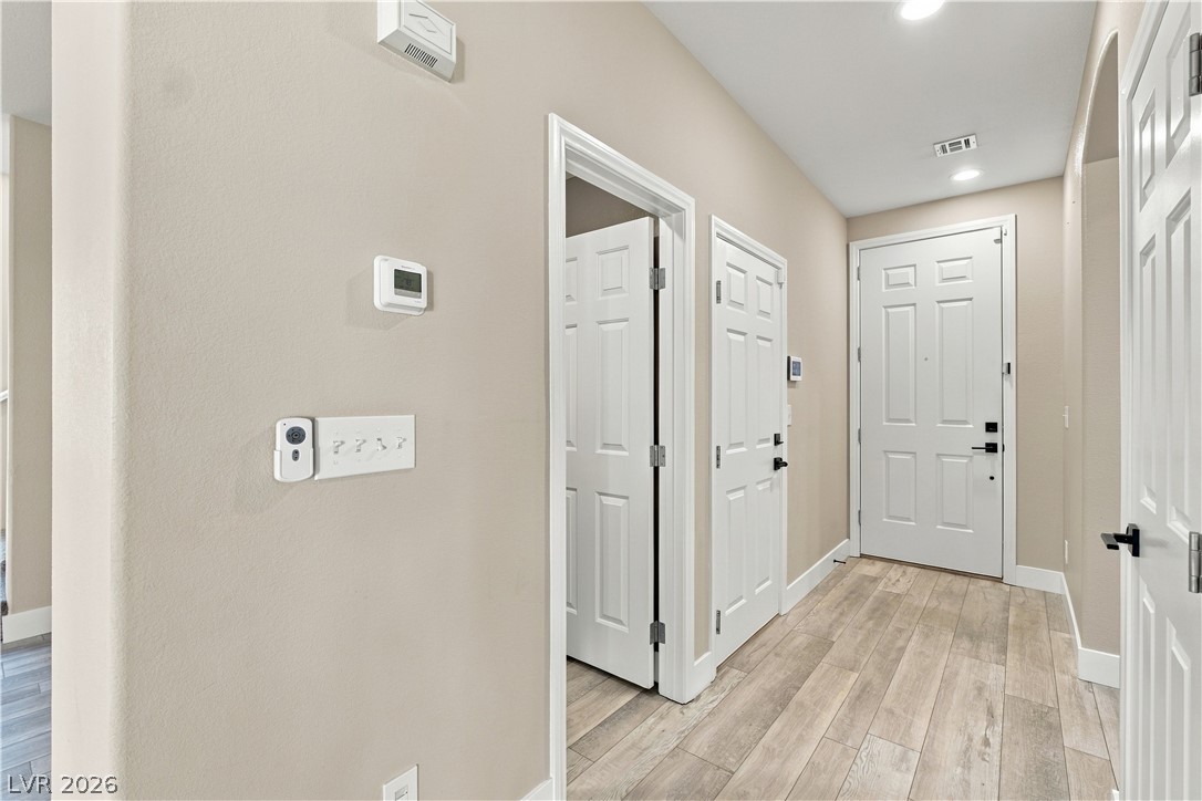 1421 Winters Run Avenue Las Vegas NV 89183