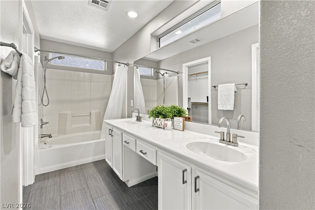 1421 Winters Run Avenue Las Vegas NV 89183