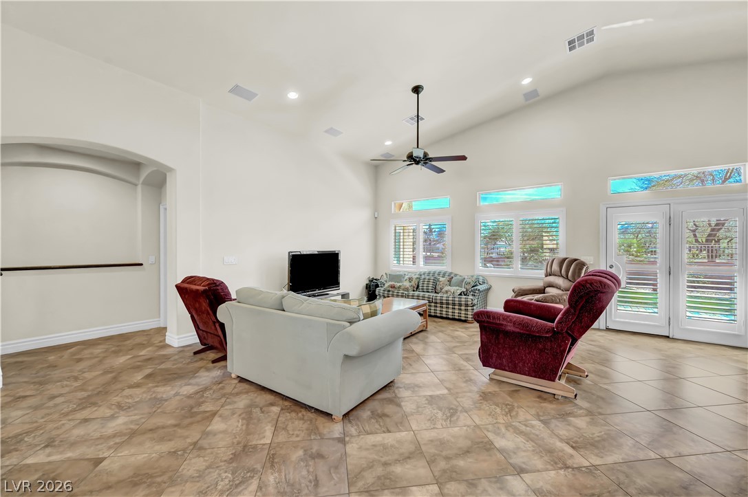 8215 Southern Comfort Avenue Las Vegas NV 89131