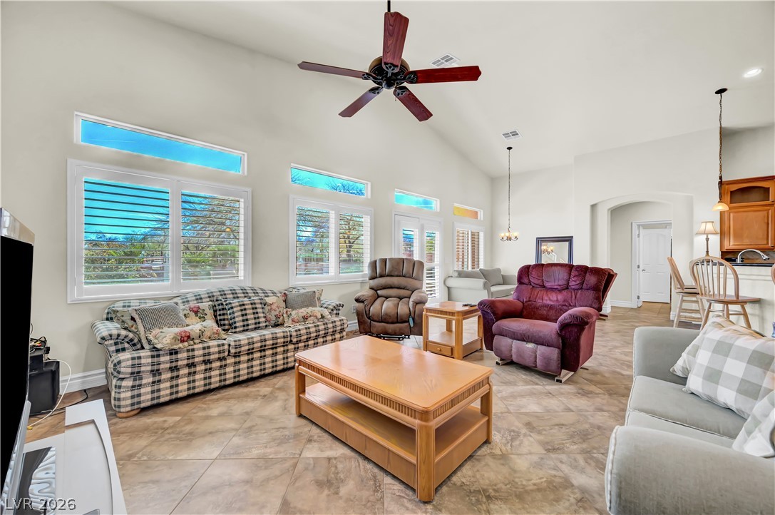 8215 Southern Comfort Avenue Las Vegas NV 89131