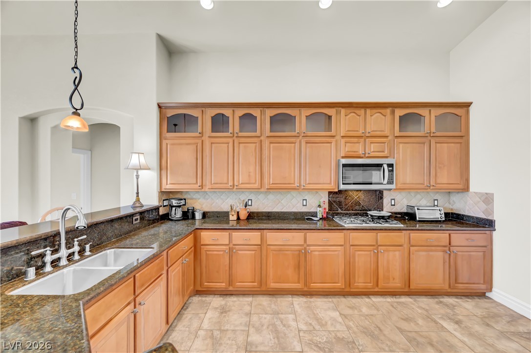 8215 Southern Comfort Avenue Las Vegas NV 89131