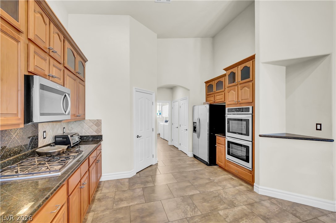 8215 Southern Comfort Avenue Las Vegas NV 89131