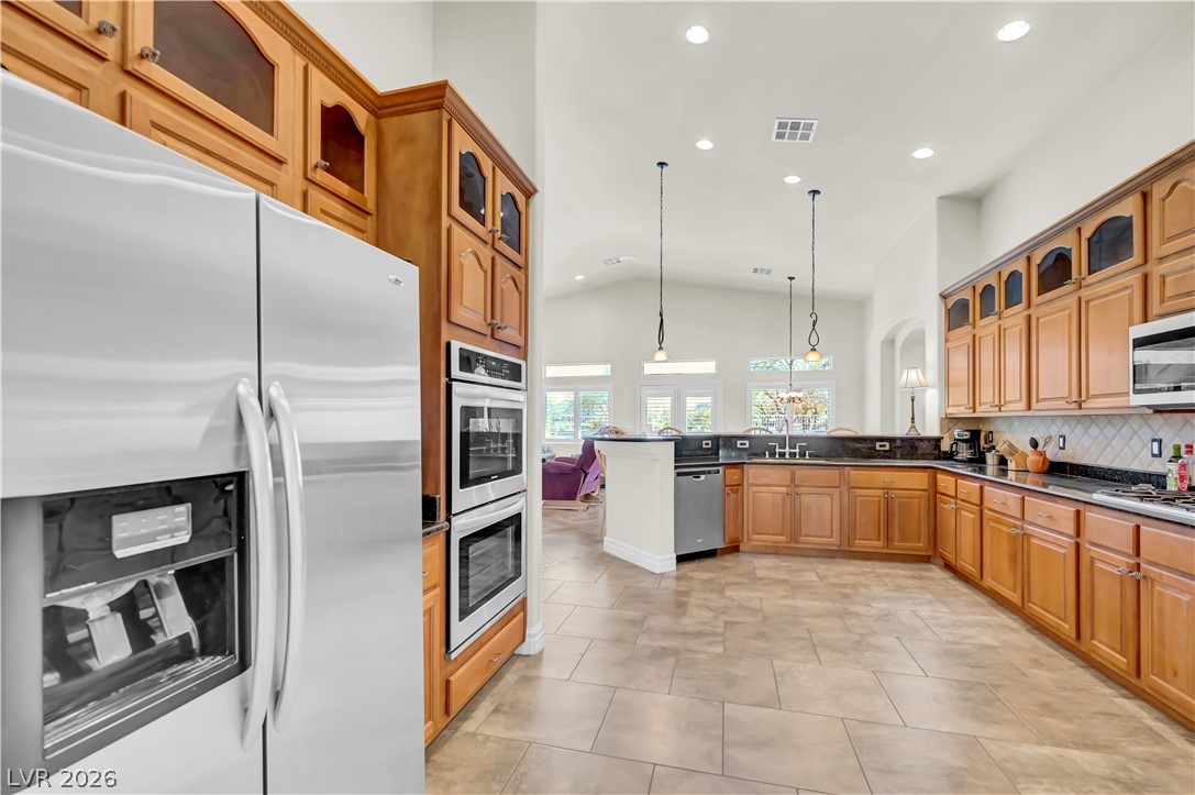 8215 Southern Comfort Avenue Las Vegas NV 89131
