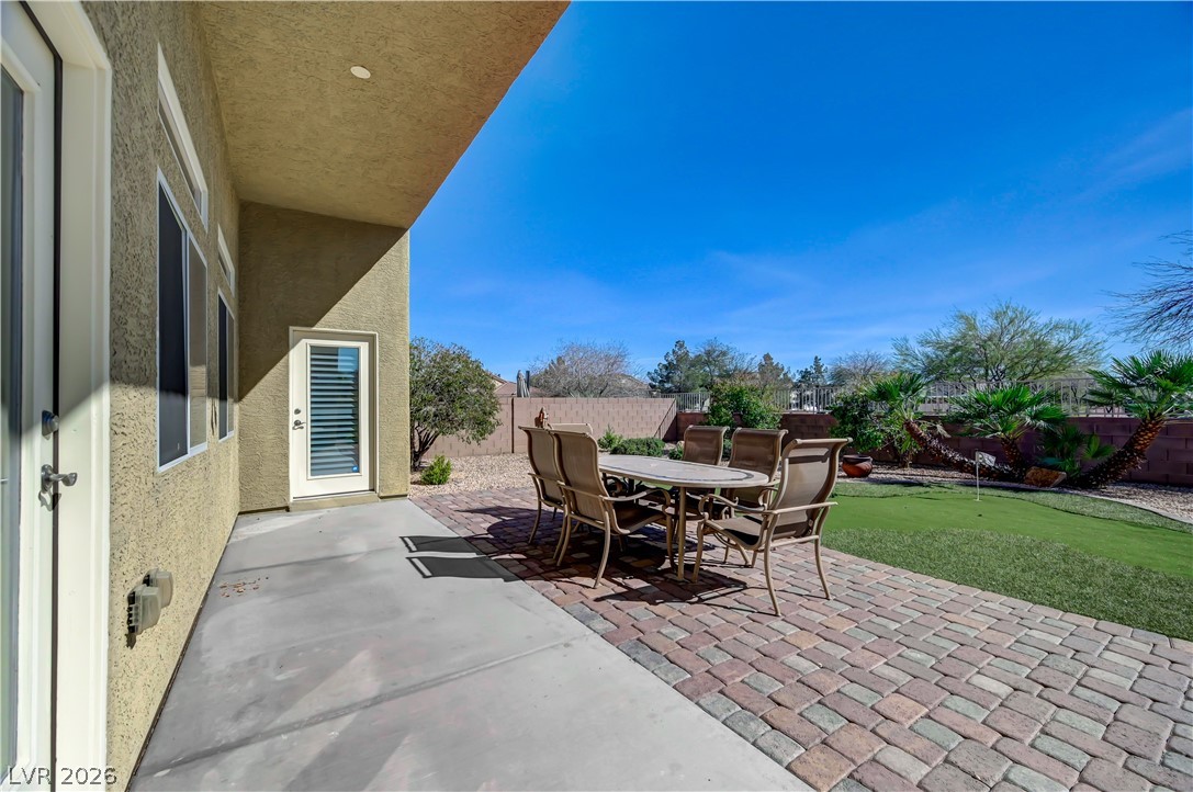 8215 Southern Comfort Avenue Las Vegas NV 89131