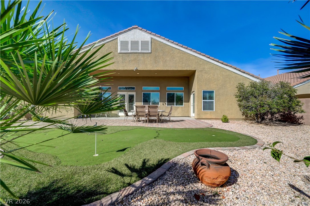 8215 Southern Comfort Avenue Las Vegas NV 89131