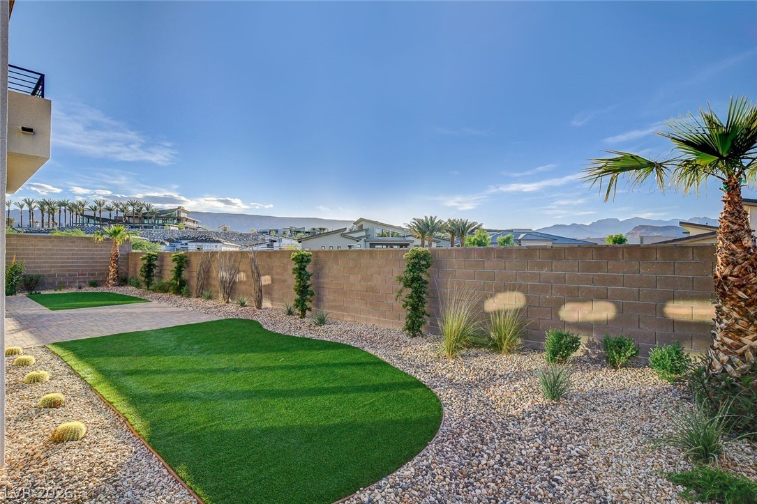 10748 Desert Heights Avenue Las Vegas NV 89135