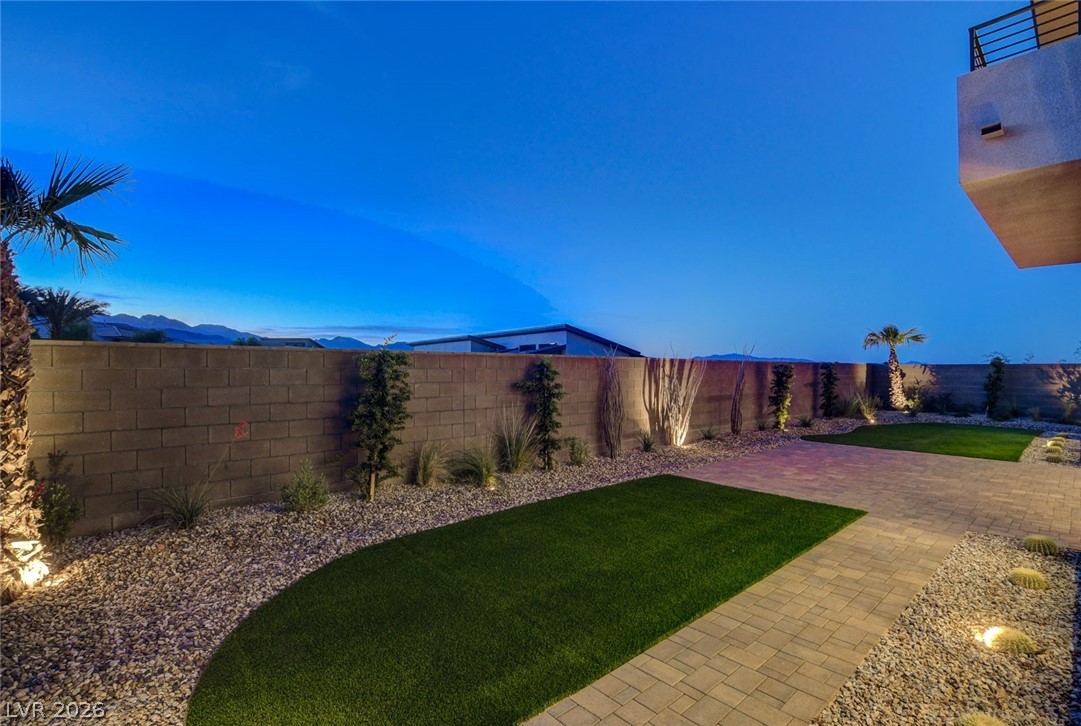 10748 Desert Heights Avenue Las Vegas NV 89135