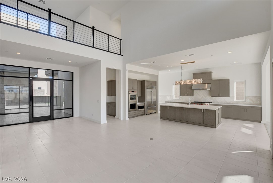 10748 Desert Heights Avenue Las Vegas NV 89135