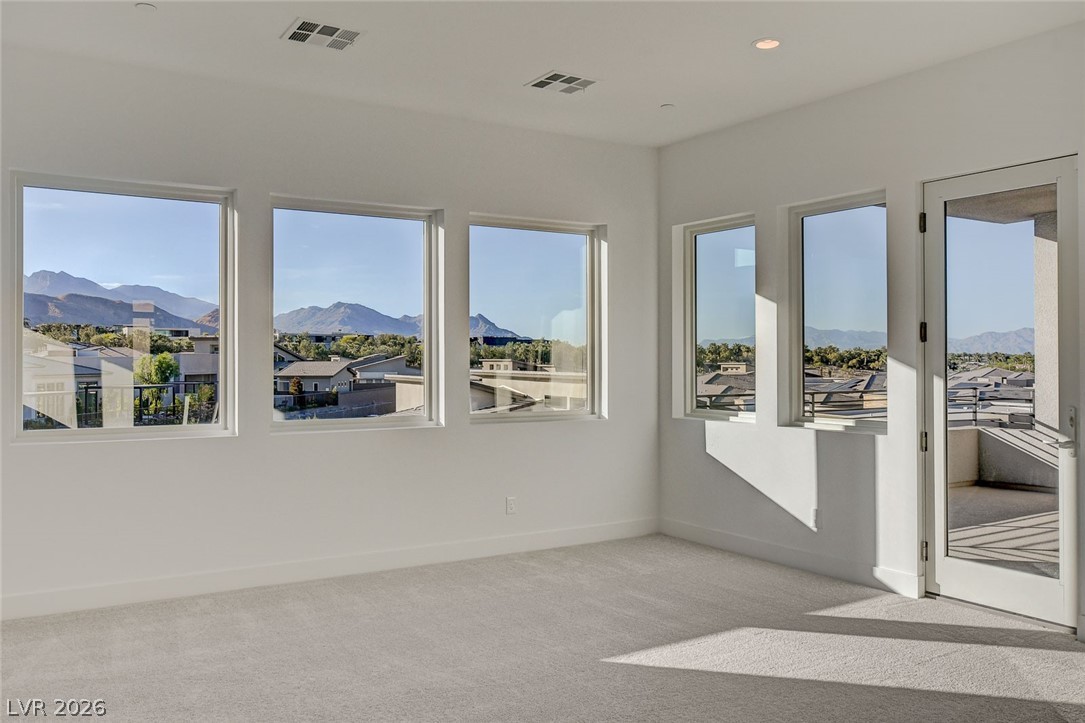 10748 Desert Heights Avenue Las Vegas NV 89135