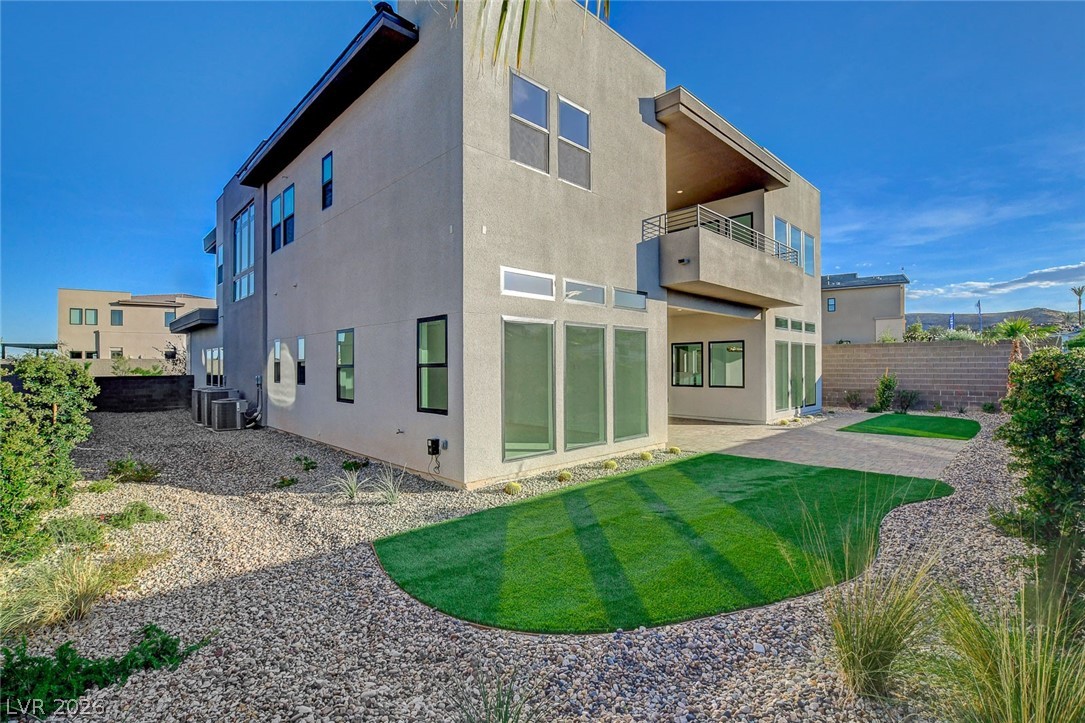 10748 Desert Heights Avenue Las Vegas NV 89135